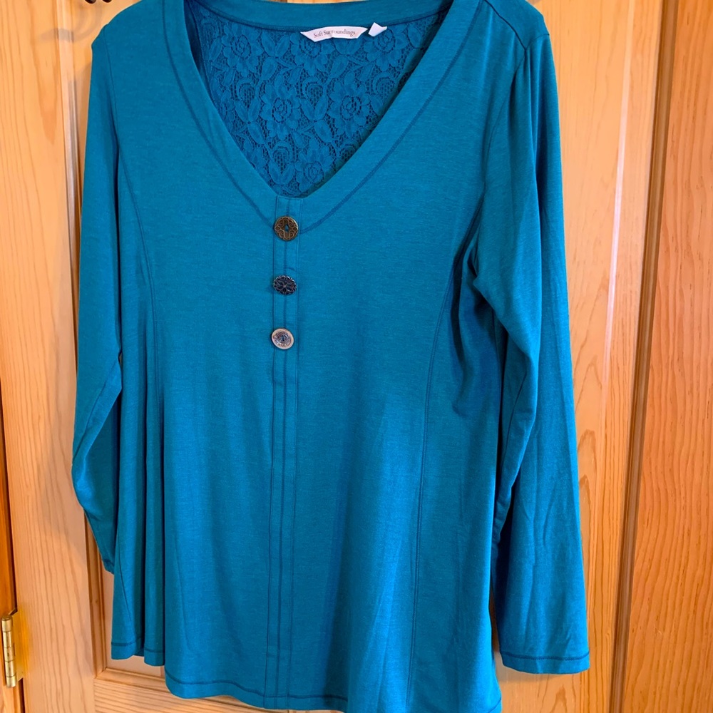 Ladies knit top